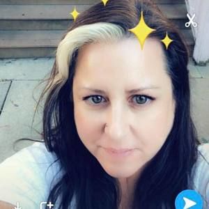 Meet your Posher, Coco